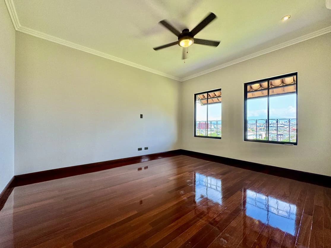 Cerro Alto Venta de Casa de Lujo con Maravillosas Vistas: Cerro Alto Luxury Home for Sale with Breathtaking Views - photo 11