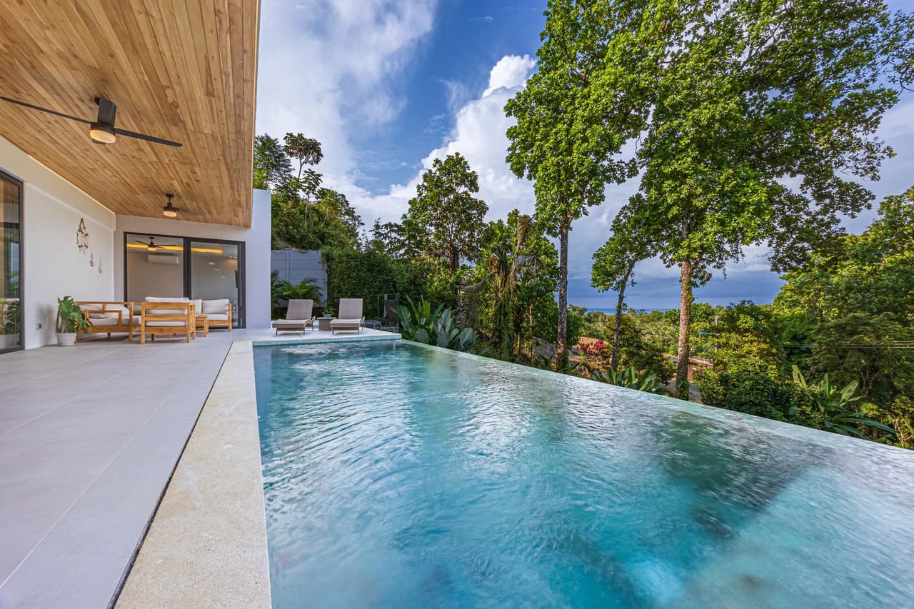 Luxury, Comfort & Investment Potential – Ocean-View Home in Uvita - photo 33