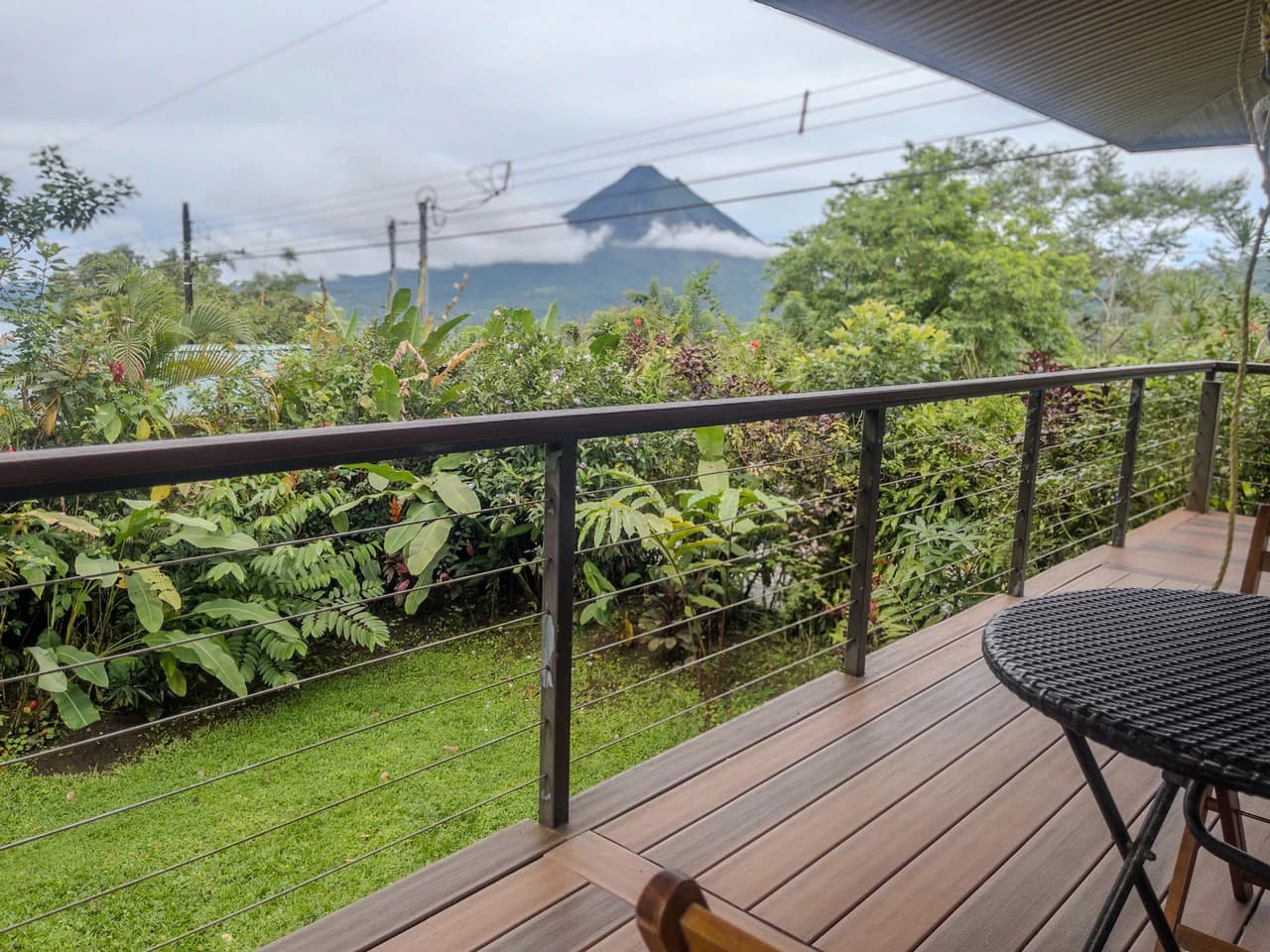 2 Bedroom home with lake and volcano view - photo 5