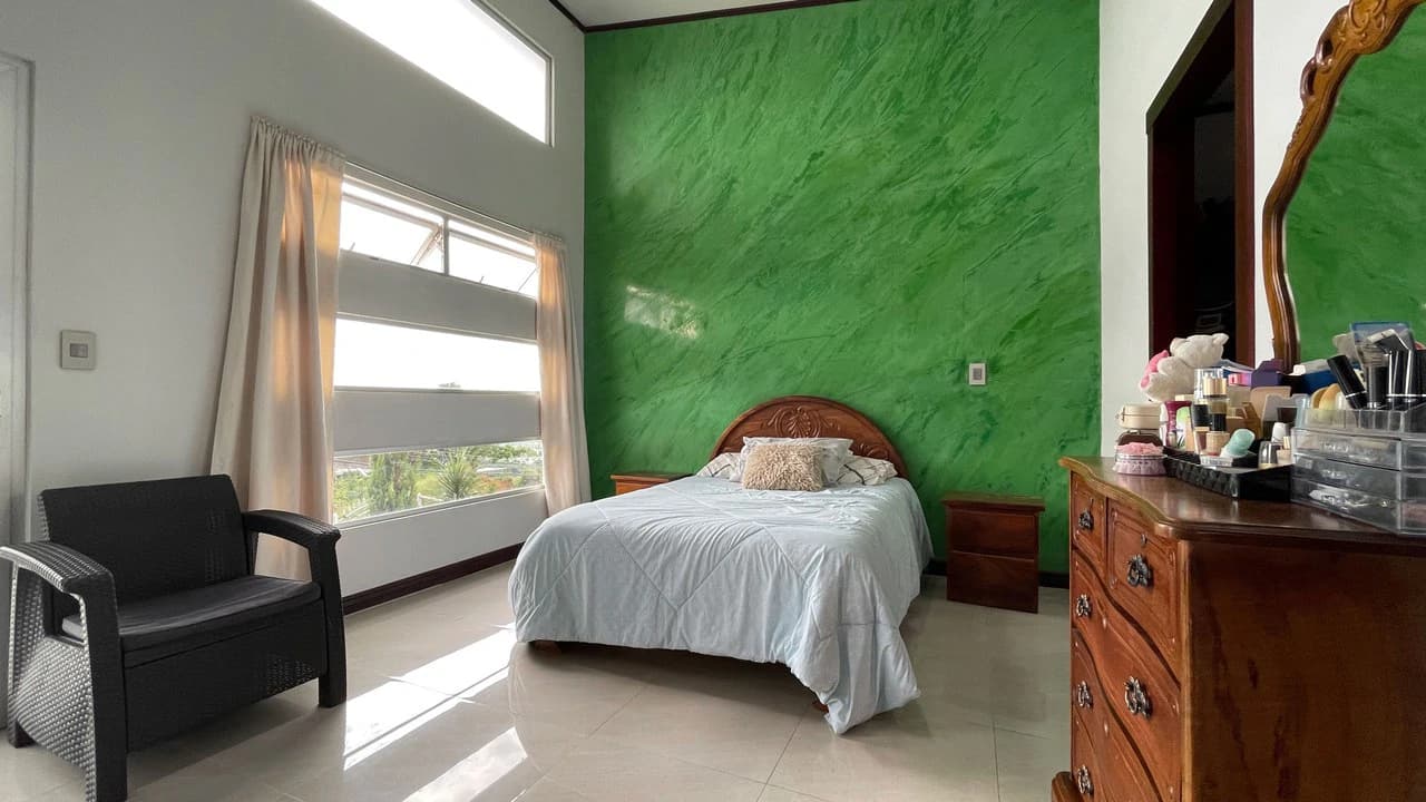 Mountain House For Sale in Grecia - photo 11