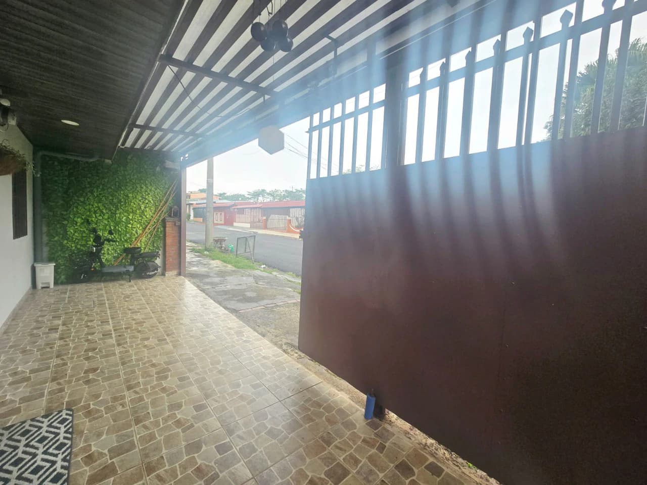 House for sale in La Trinidad Urbanization, Alajuela - photo 3