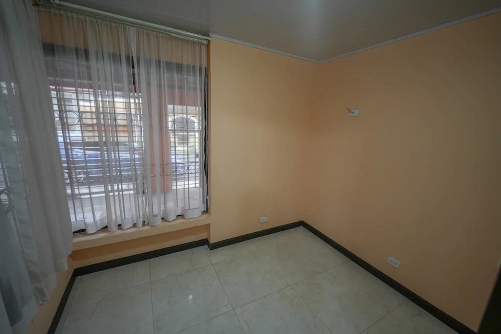 House For Sale in Lomas de Ayarco - photo 5