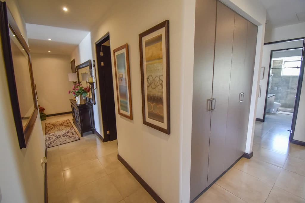 Penthouse con Línea Blanca de 3 habitaciones en Escazú: Apartment For Sale in Guachipelín - photo 24