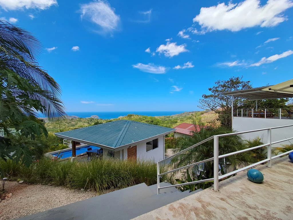Las Estrellas de Samara: HOTEL LA PAZ -Breathtaking Ocean View Lodge – ideal for yoga and wellness retreats - photo 4
