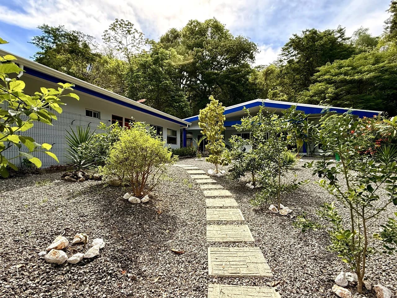 Casa Tortuga: $649,000 USD Home, Guest House & Commercial Property Near the Playa Organos Beach on the Nicoya Peninsula - photo 26