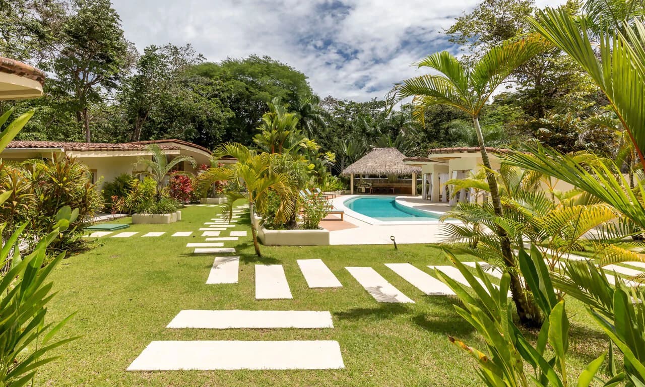 VILLA #1: Luxury apartment overlooking the beautiful forest, on the second level with 2 bedrooms for sale - photo 56