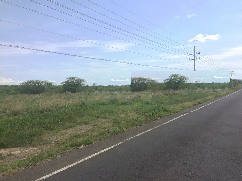 Airport Property in Liberia and near to project Discovery Park