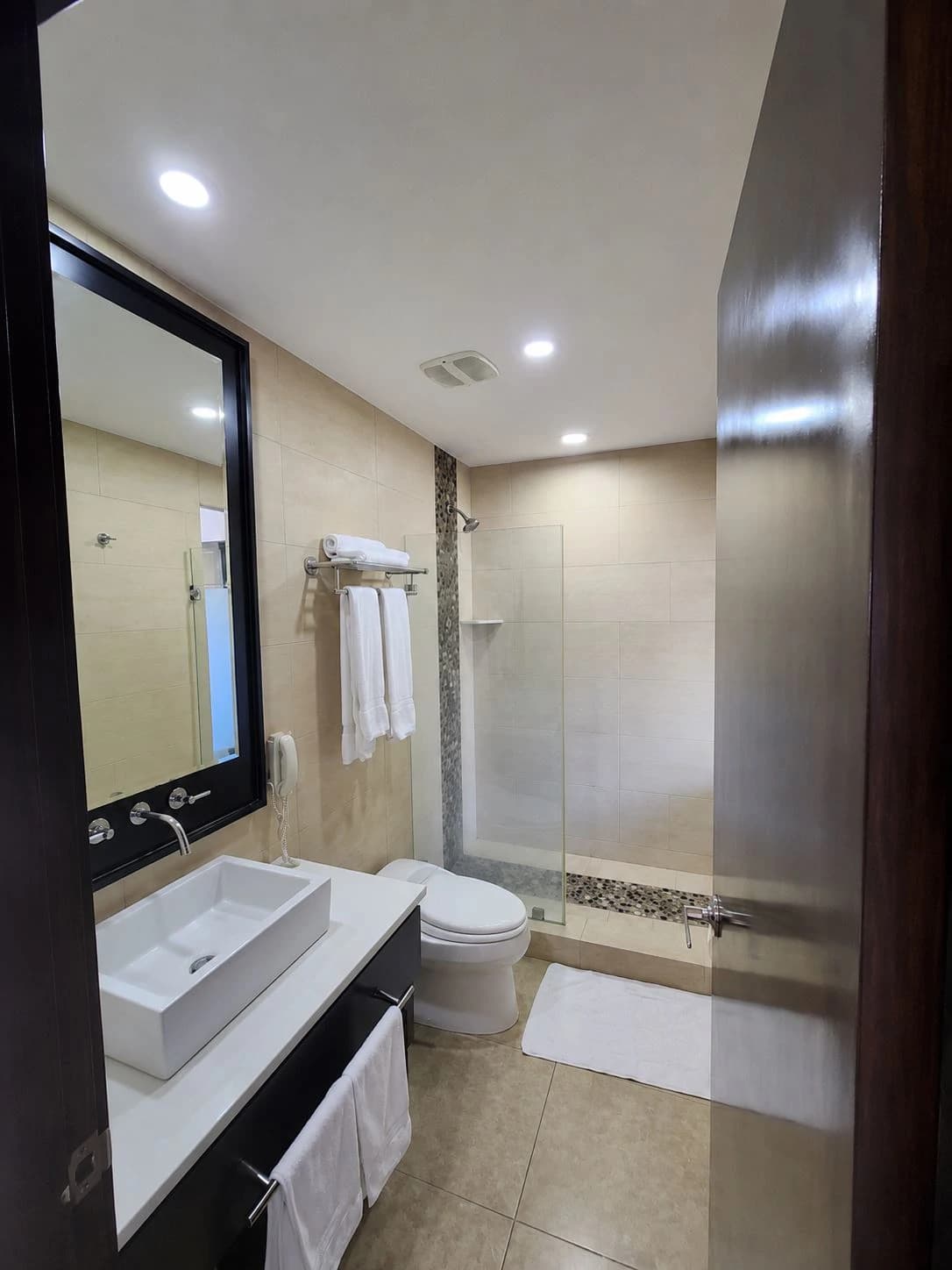 Beachfront Apartment for Sale at Nikki Beach Residences – Playa Blanca, Panama - photo 8