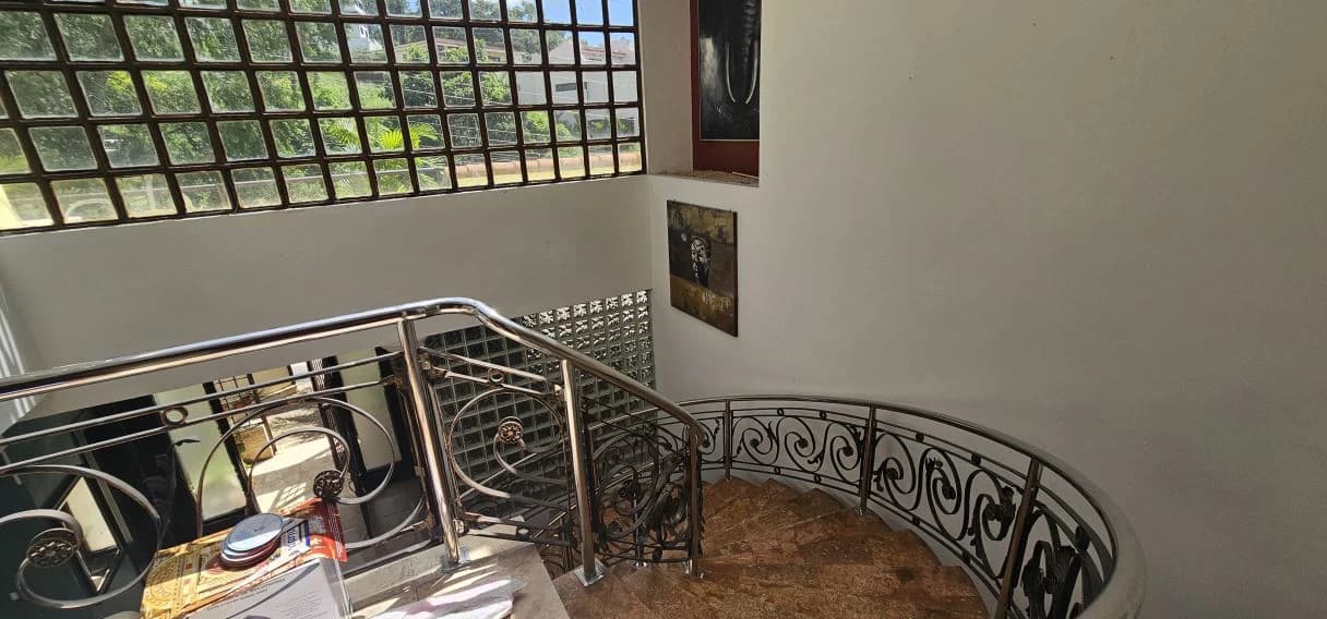 3- Level House for Sale in DOS MARES/ Betania. - photo 33