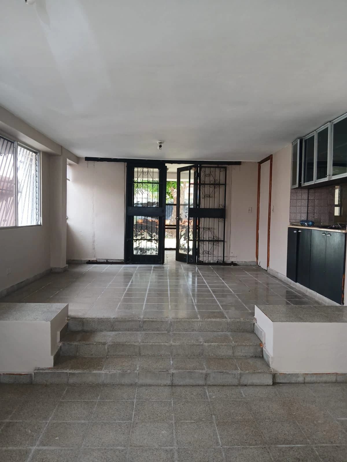 House for Sale in Bethania | Strategic Location with Exceptional Investment Potential - photo 3