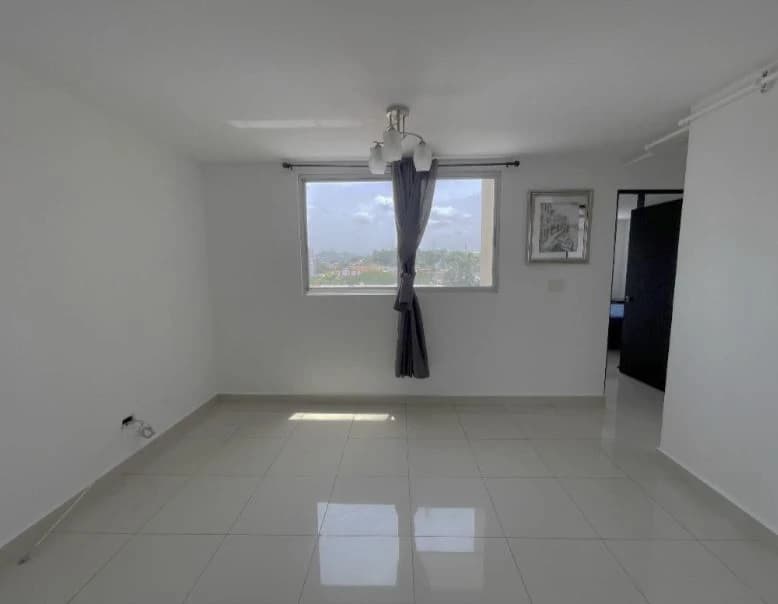 Apartment for Sale in Parque Lefevre - photo 2