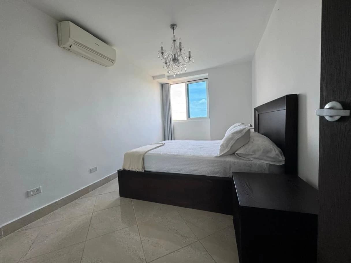 OPPORTUNITY! Tourist Apartment Condo-Hotel for sale in Ibiza Playa Corona - photo 11