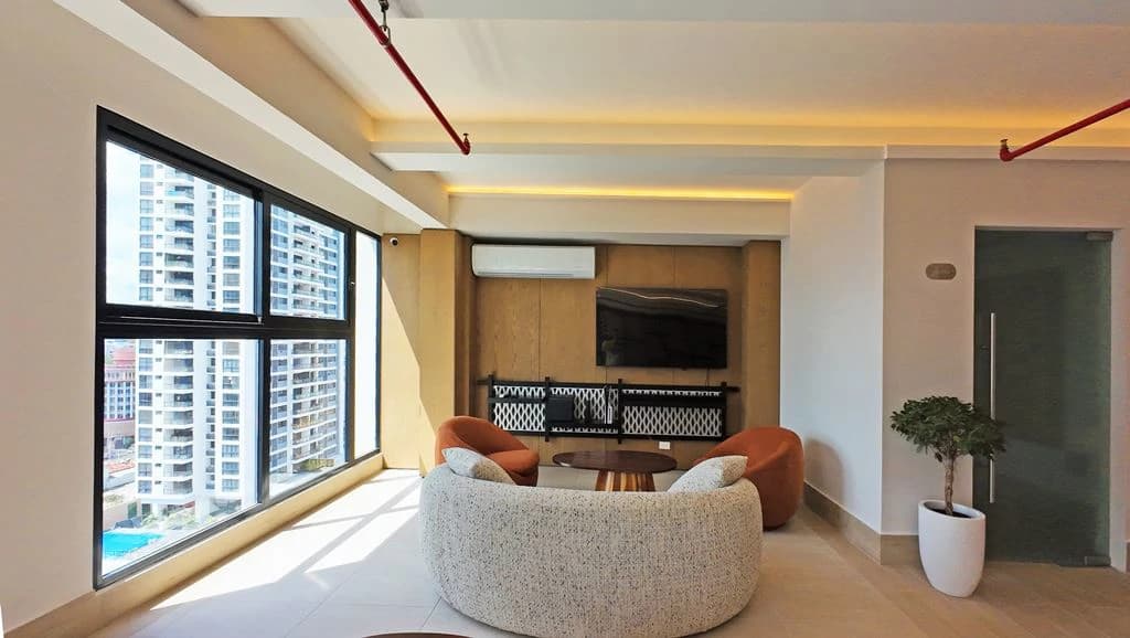 Investment Opportunity in Top Location - photo 26