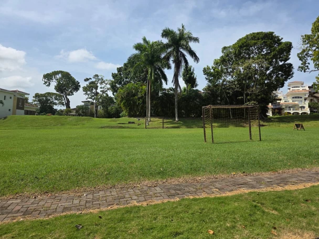 APARTMENT FOR SALE IN COCOLÍ - GOLF TUCAN COUNTRY CLUB - photo 27