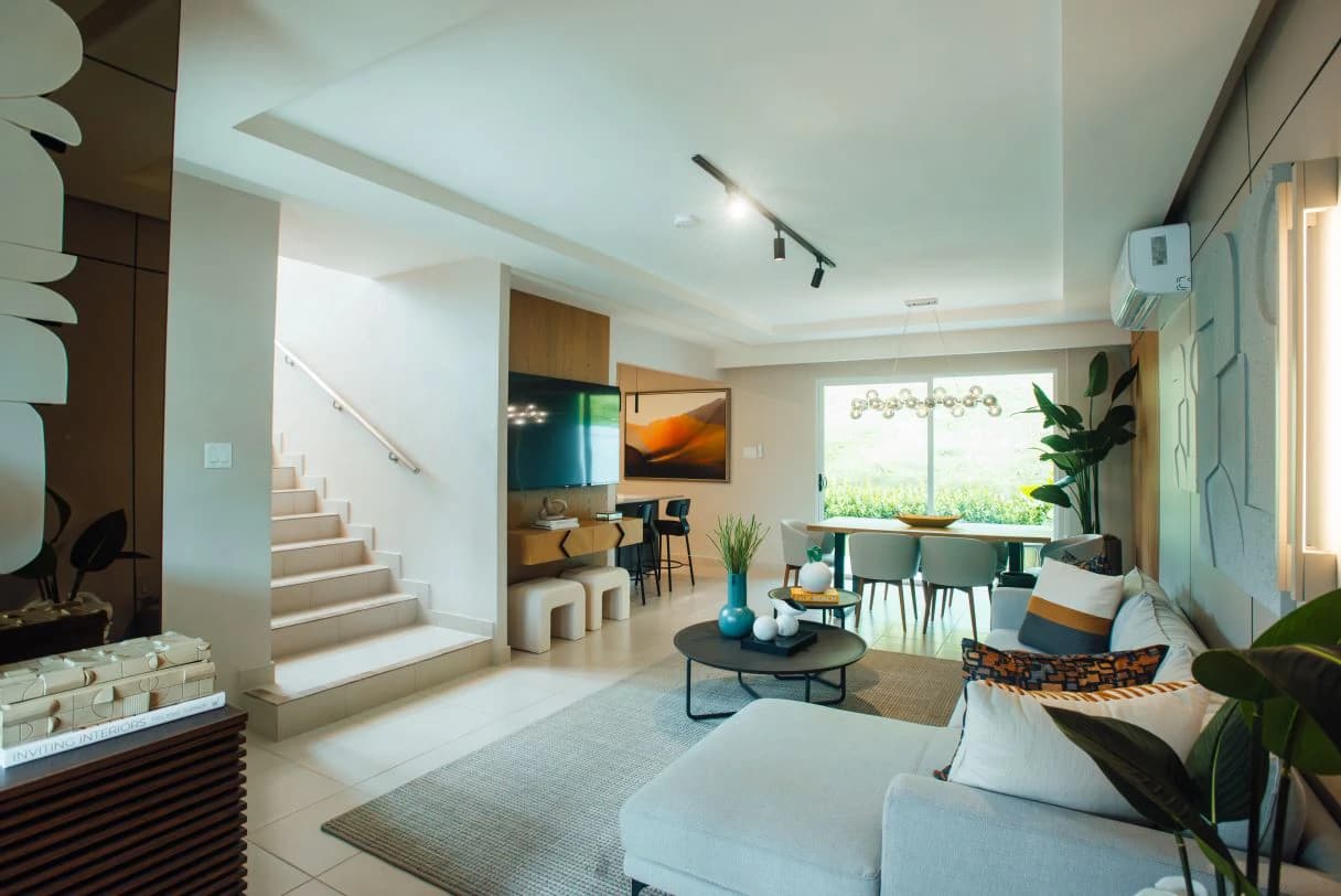 VALLARTA RESIDENCES | Space, Comfort & Appreciation Potential in Paseo del - photo 3