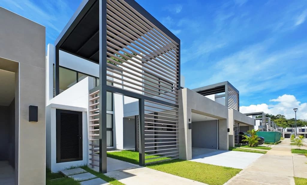 SINGLE FAMILY HOMES - photo 1