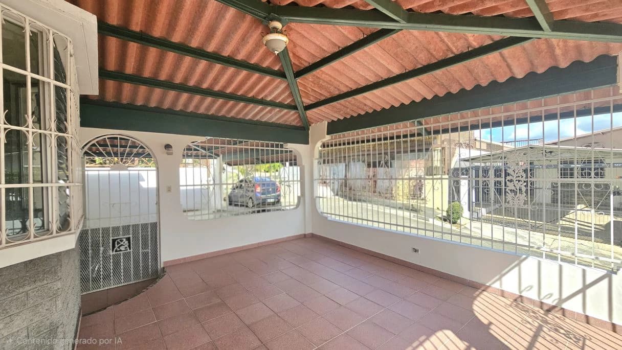 House for Sale in Villa Lucre - photo 6
