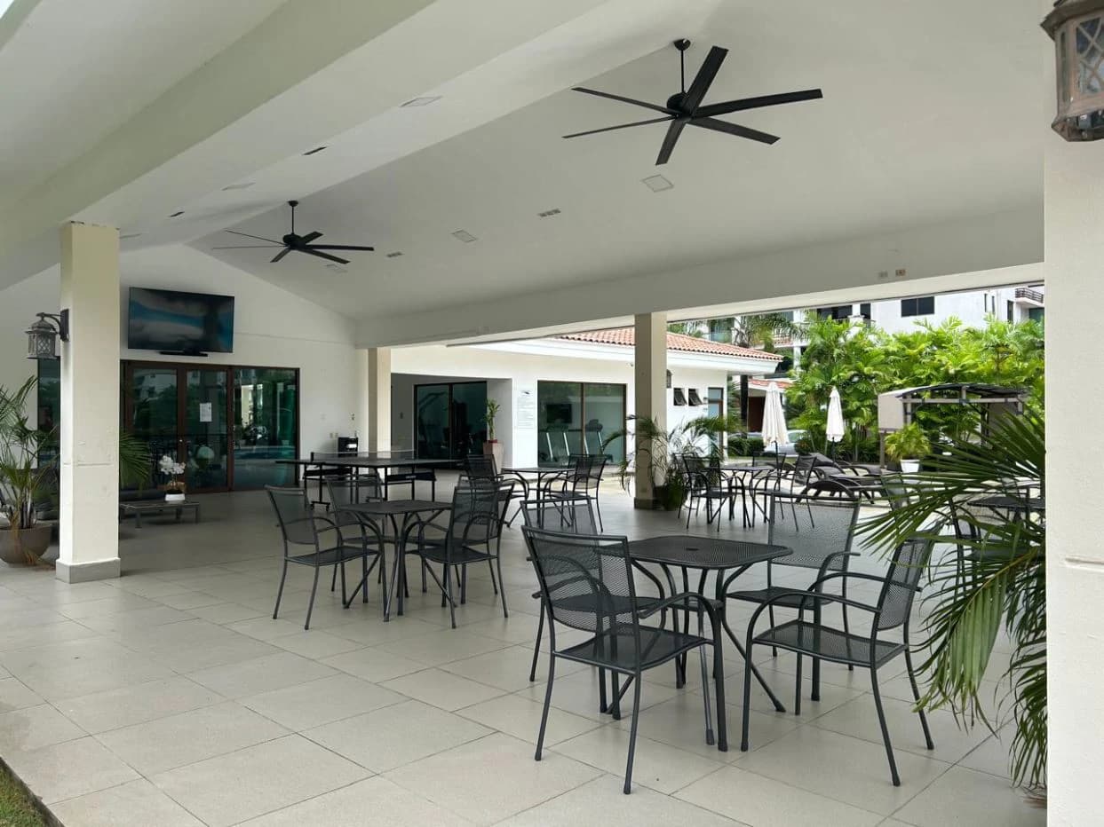 Apartment for sale 135M2 PH Costamare - photo 13
