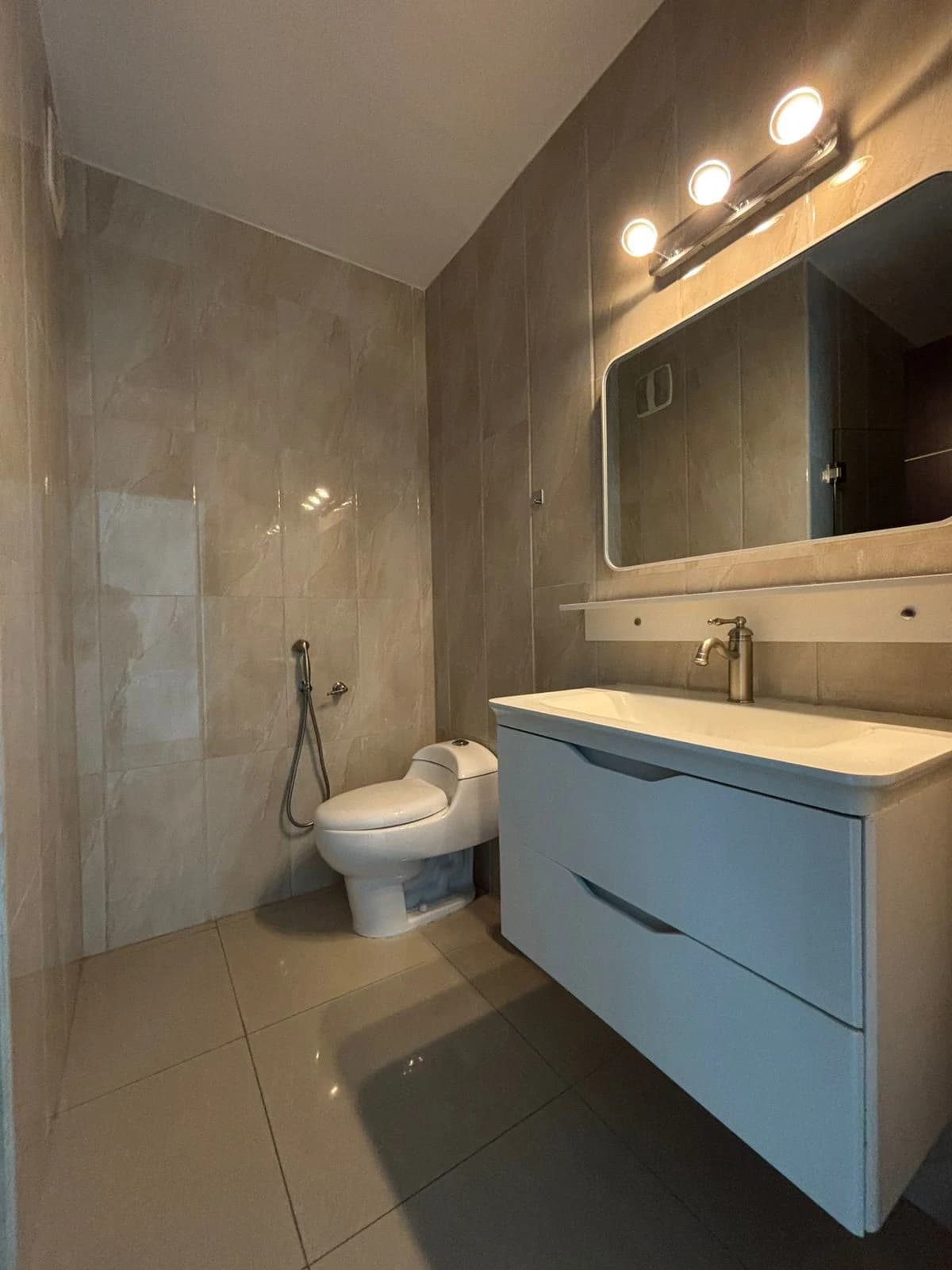 APARTMENT FOR SALE IN COSTA DEL ESTE - photo 9
