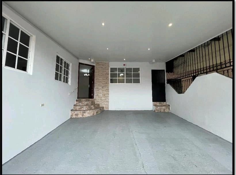 House for sale in CERRO VIENTO | Spacious, comfortable & move-in ready - photo 1