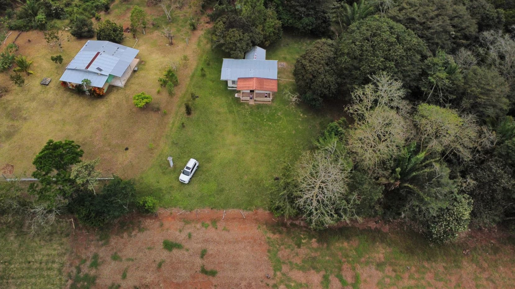 Land for Sale with Country Home in Chorrera – Near Panama City - photo 1