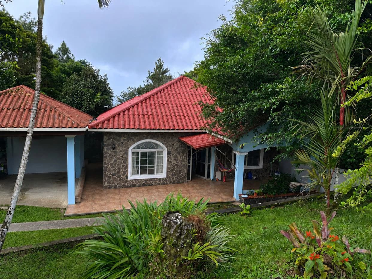 Mountain Home for Sale in Altos de Cerro Azul - photo 1