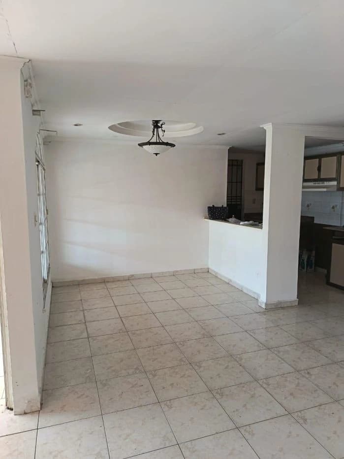 House for Sale in Altamira, Vista Alegre – Arraijan Negociable - photo 4