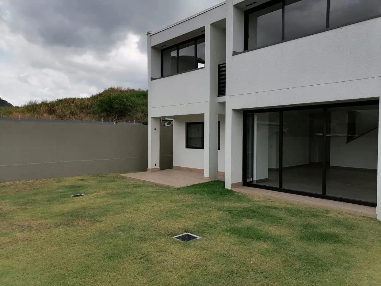 Luxury House for Investment in Altos de Panama | "San Telmo" Model, Barrio Alto - Panama City - photo 18