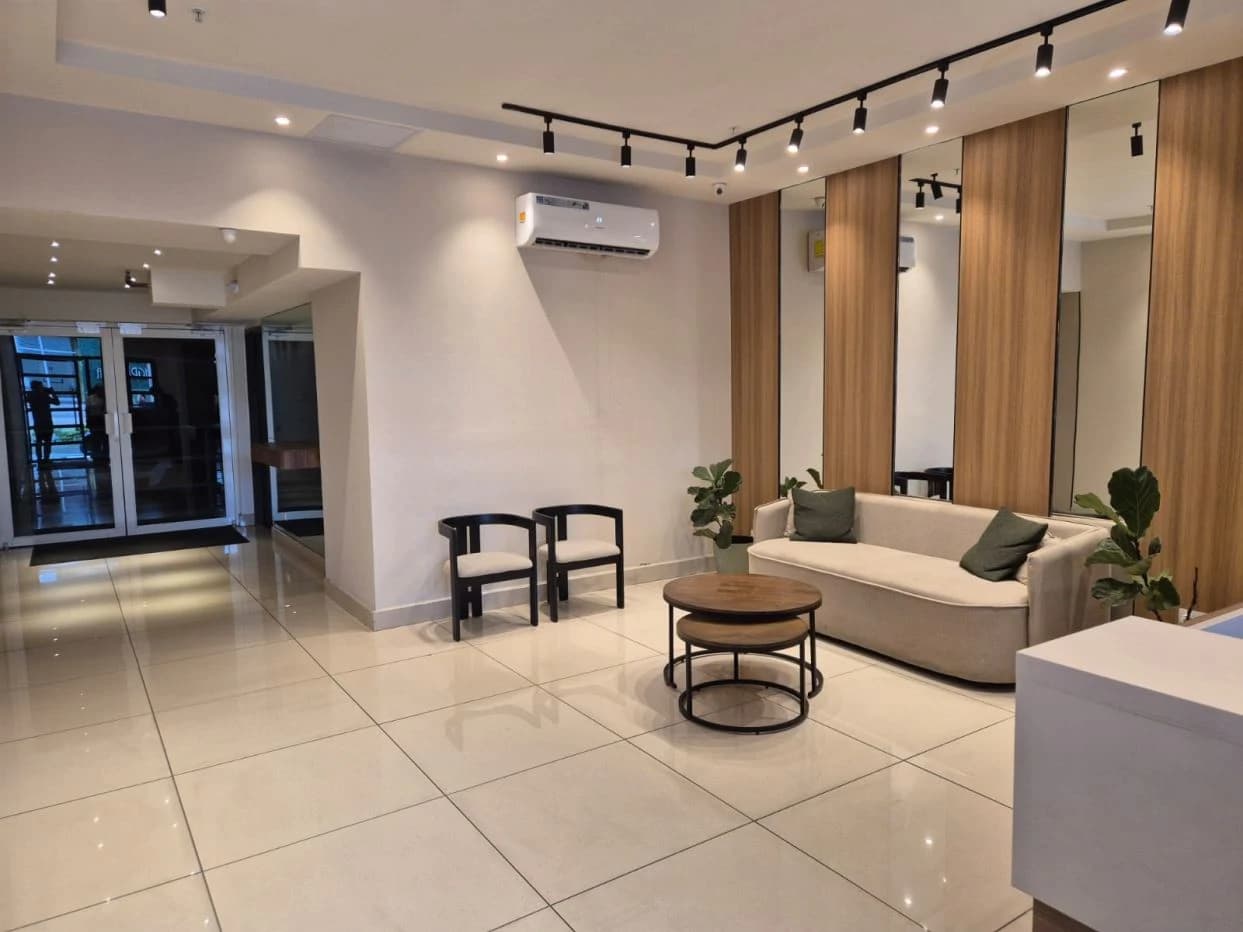 Apartment for Sale – PH located in San Francisco just steps from Parque Omar - photo 2