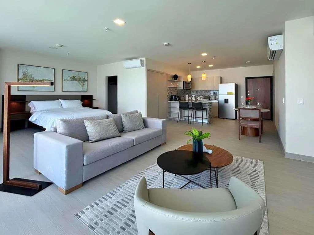Airbnb Friendly Turk-key Condos - photo 4