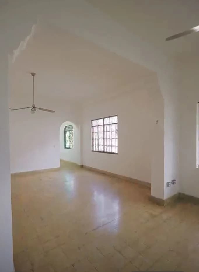Commercial House for Sale in Bella Vista - photo 7