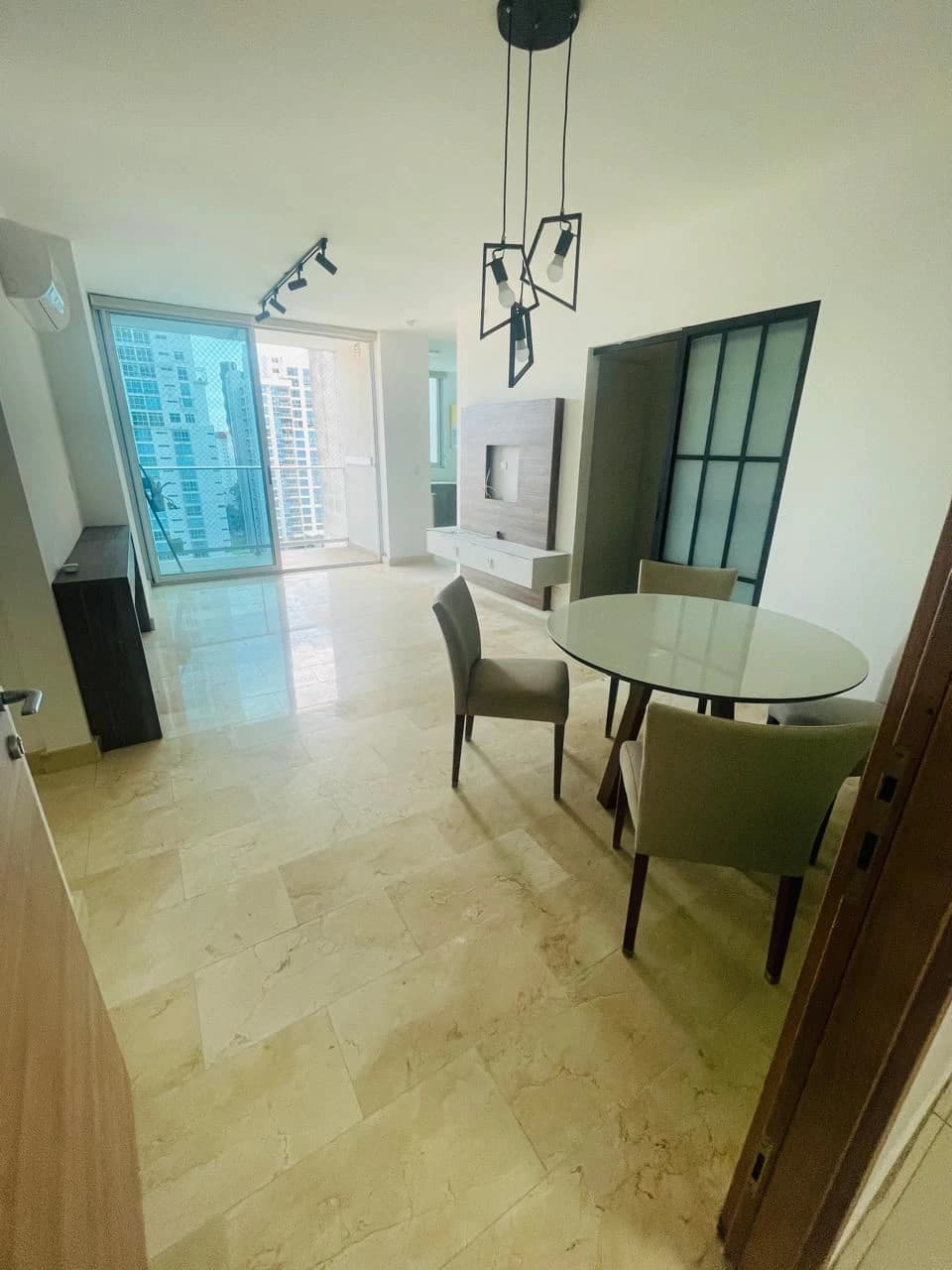Apartment for Sale – PH located in Bella Vista a strategic area in Panama City