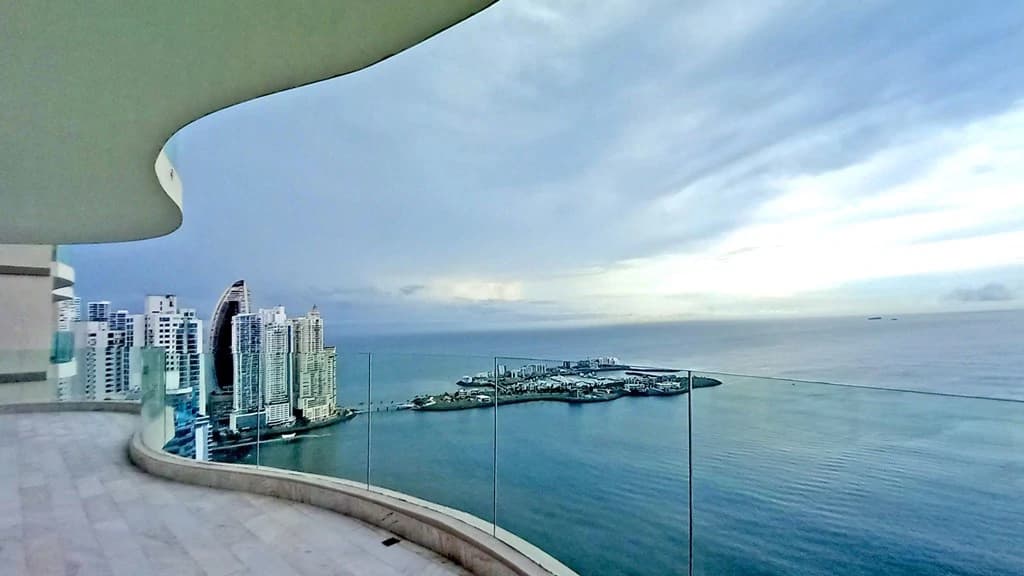 The Towers - Paitilla - Panama City - photo 1