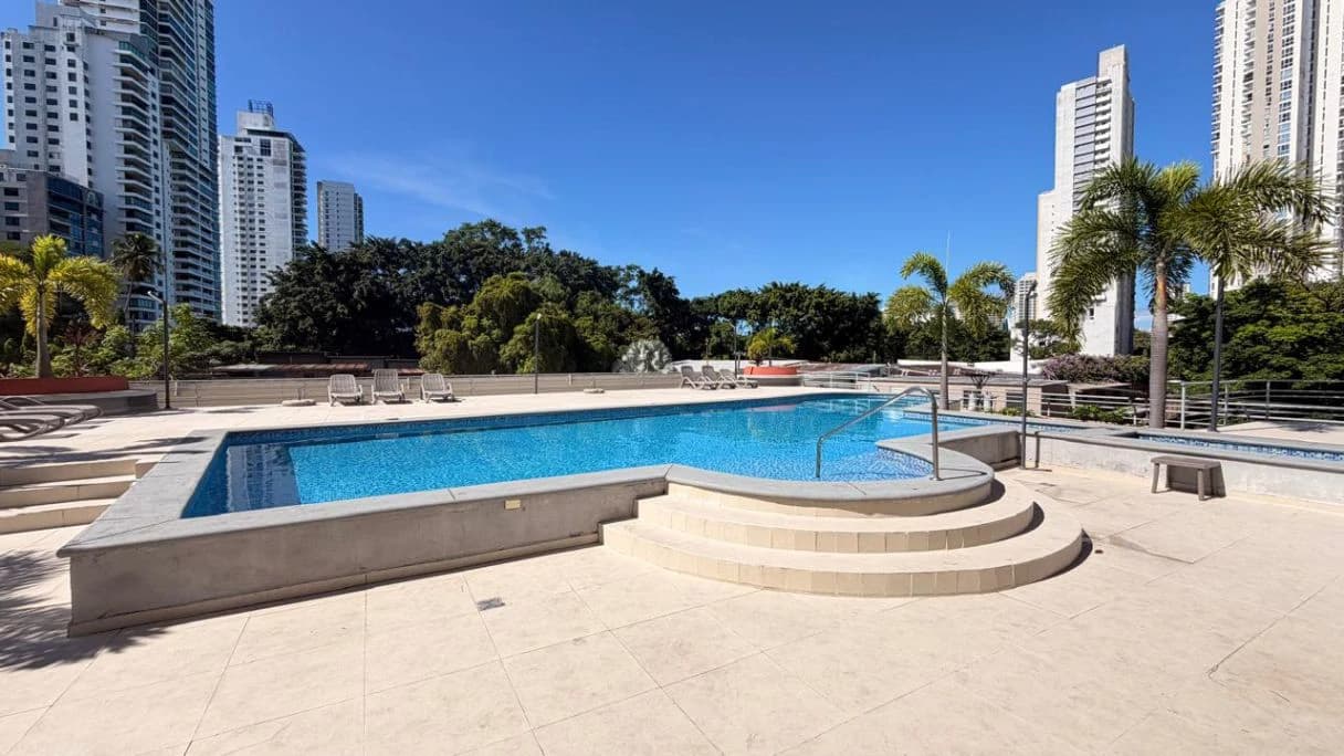 Apartment for Sale at PH SKY PARK - photo 14