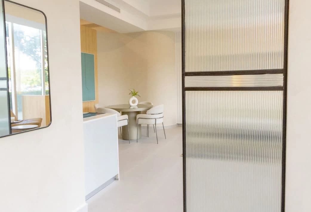 Seaside – Prime Location, Smart Investment - photo 5