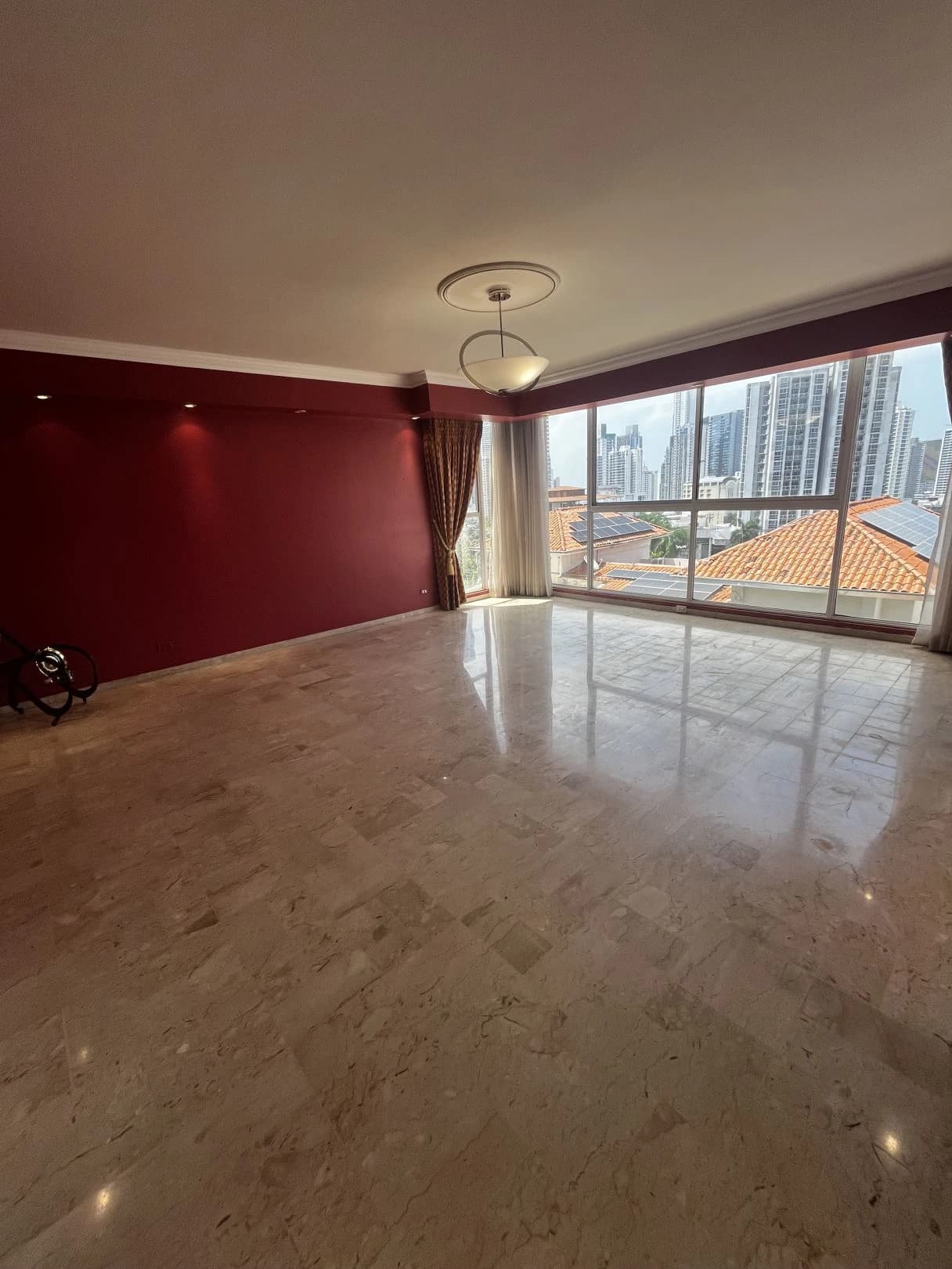 Exclusive Apartment for sale in Torre La Cresta - photo 2