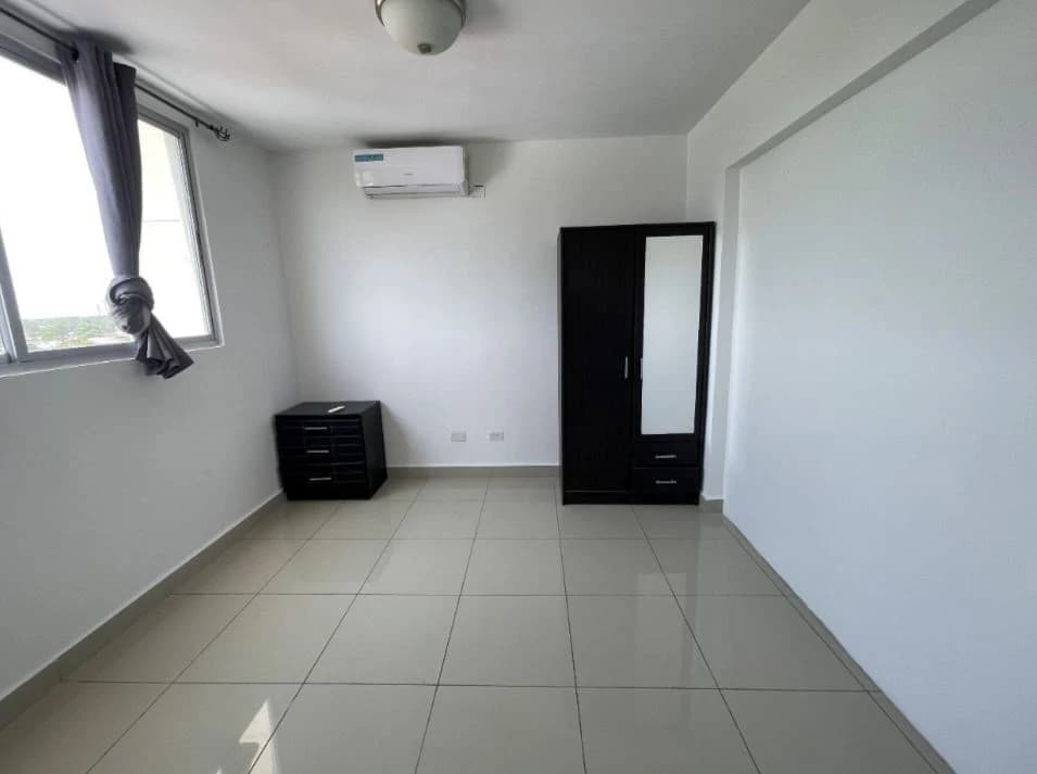 Apartment for Sale in Parque Lefevre - photo 7
