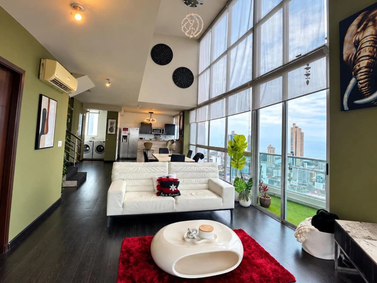 For Sale – Furnished Loft-Style Apartment in San Francisco, Near Parque Omar - photo 1