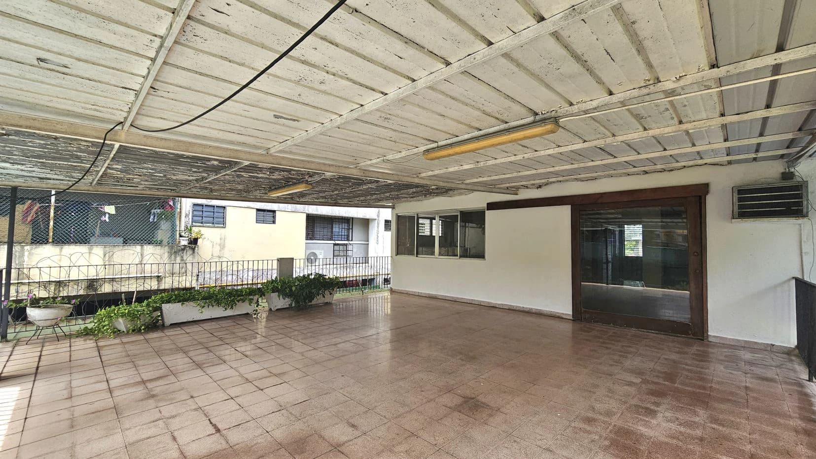 House for Sale in El Carmen - photo 8