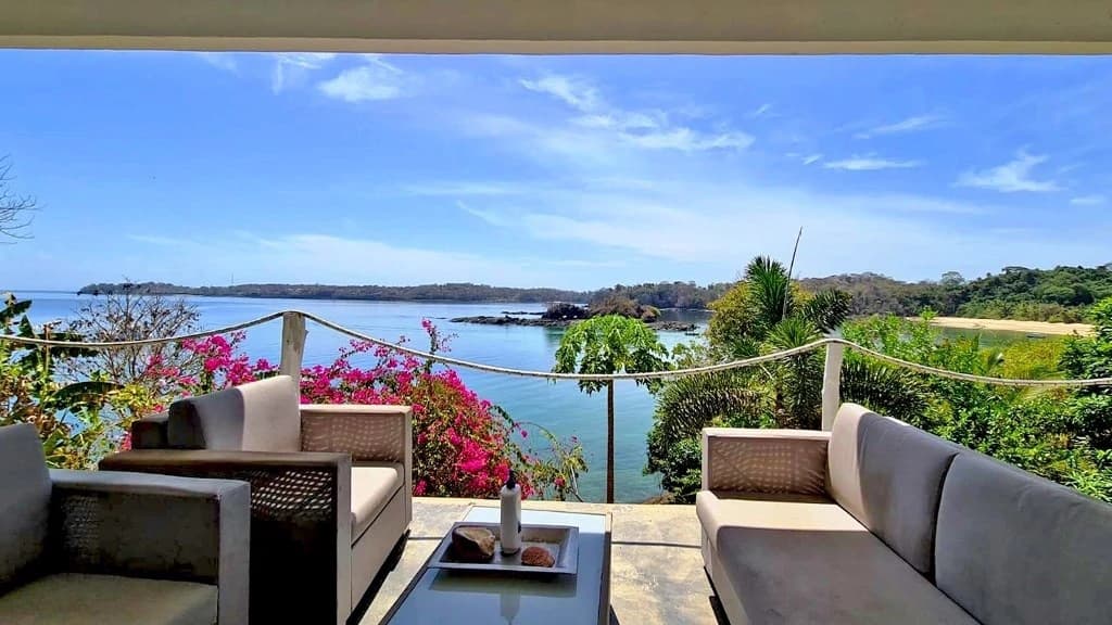 Spectacular Island Living at its Finest
