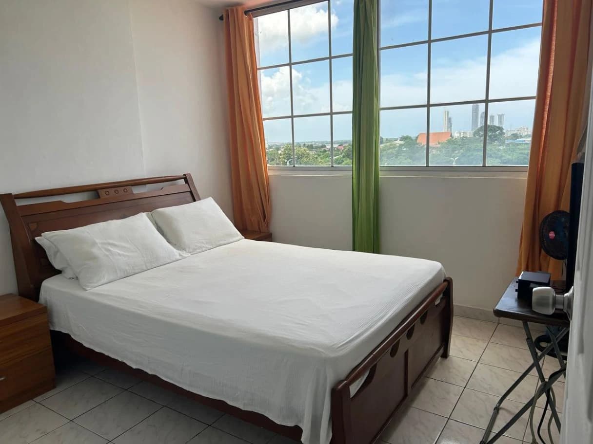 Your Next Home! Apartment with Pool Near the Metro in El Crisol - photo 13