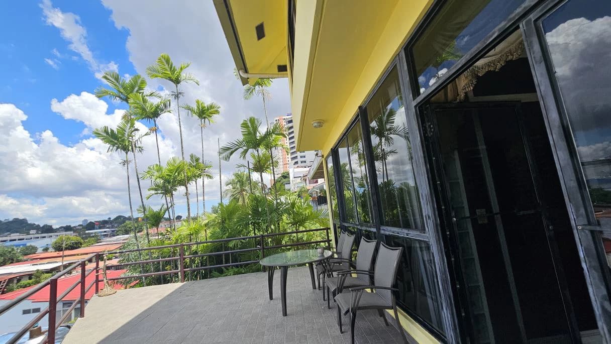 3- Level House for Sale in DOS MARES/ Betania. - photo 22