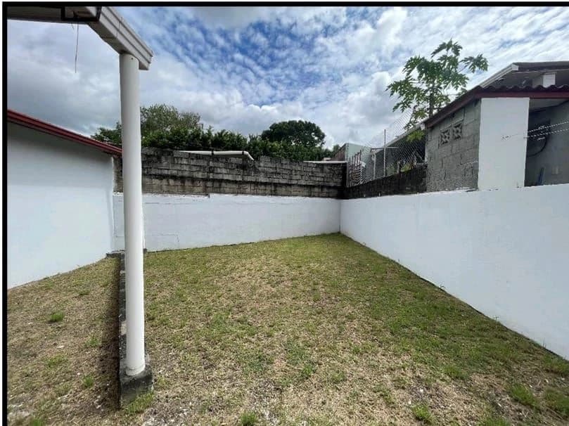 House for sale in CERRO VIENTO | Spacious, comfortable & move-in ready - photo 10