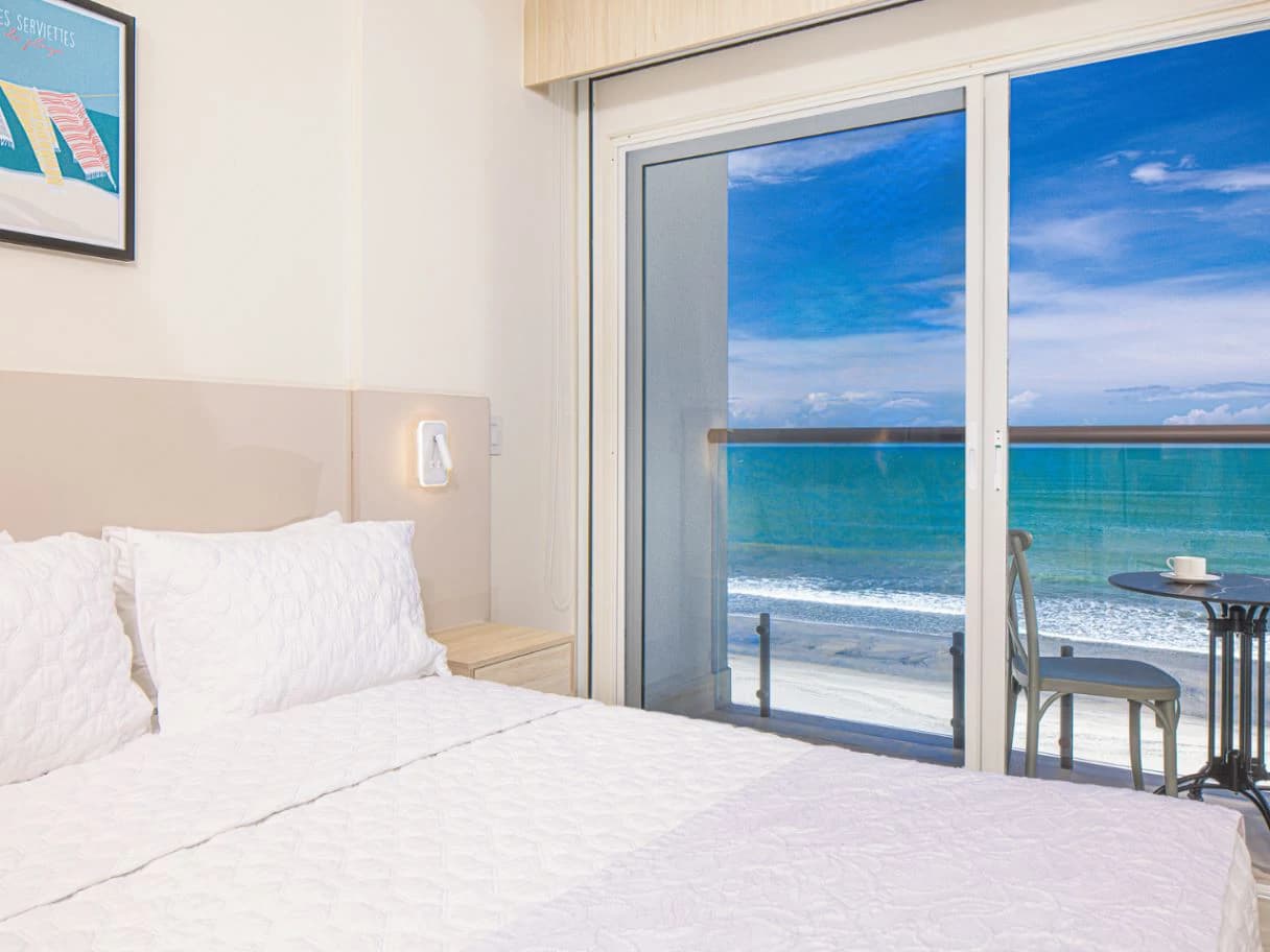 LIVE BY THE SEA, INVEST IN CHAME | SURFSIDE, PLAYA CARACOL - photo 13