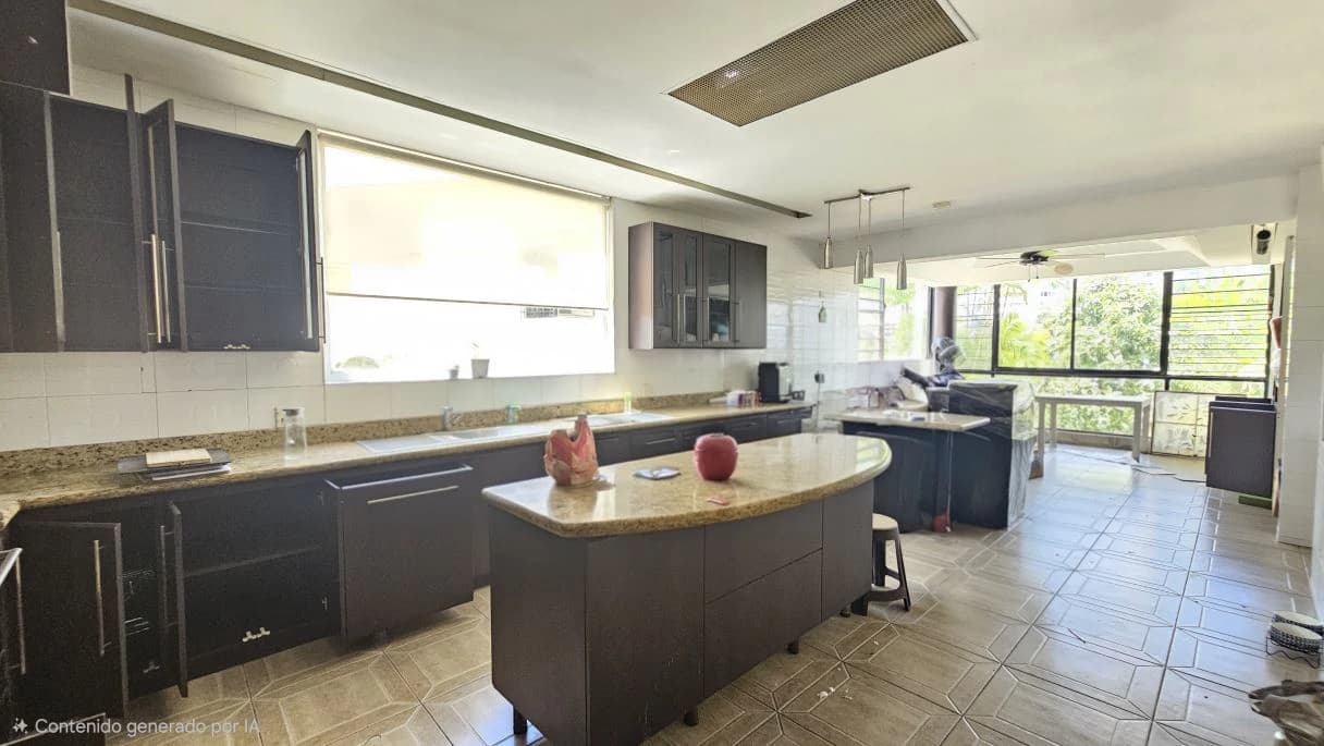 3- Level House for Sale in DOS MARES/ Betania. - photo 8