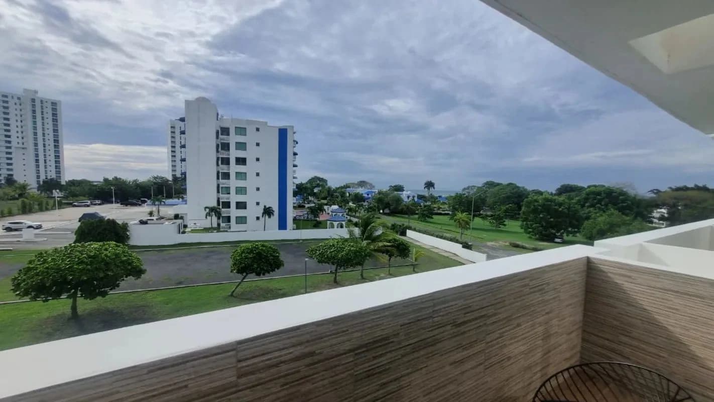 FOR SALE STUDIO APARTMENT PLAYA BLANCA - TOWN CENTER - photo 1