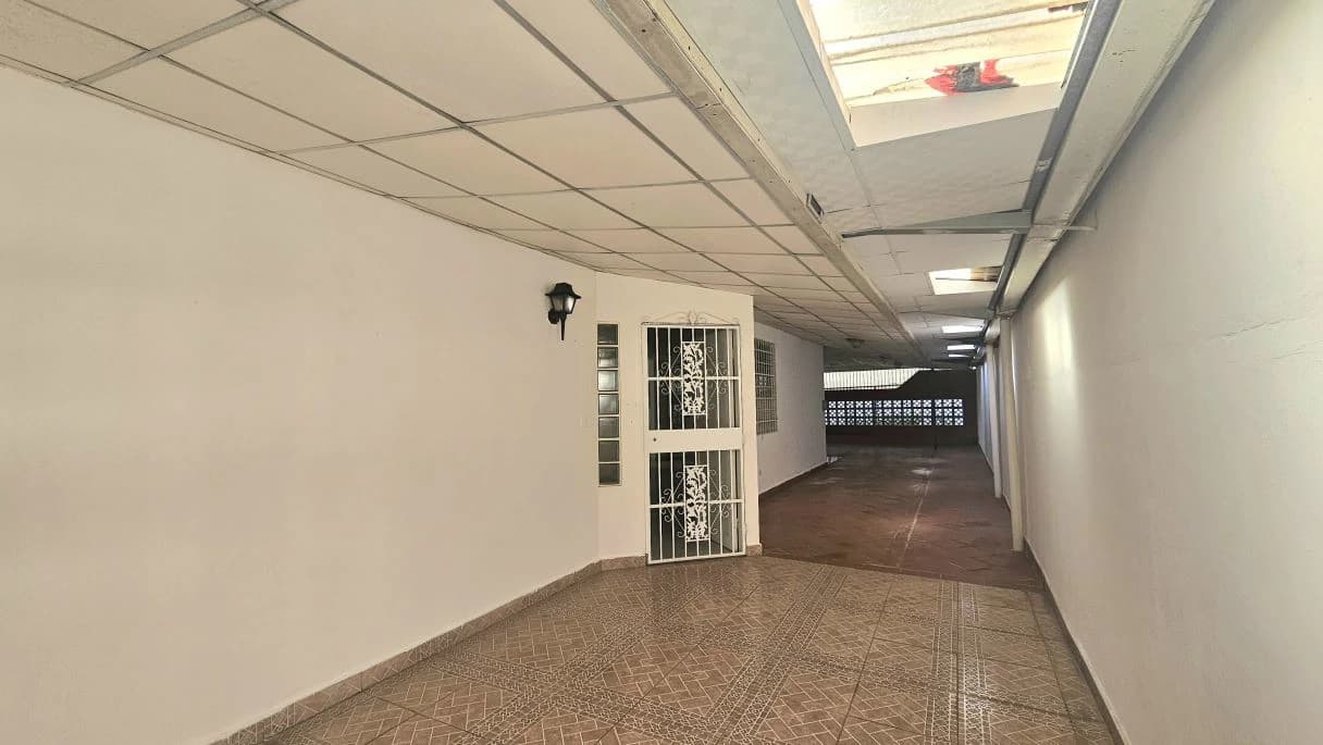 House for Sale in Villa Lucre - photo 3