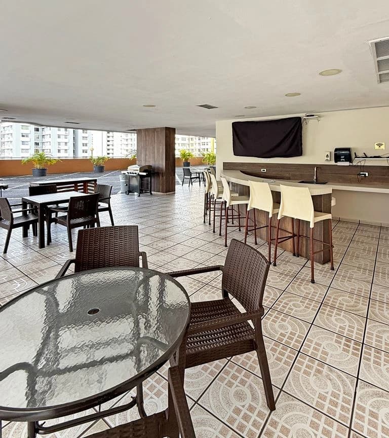 Great value in Obarrio - photo 17