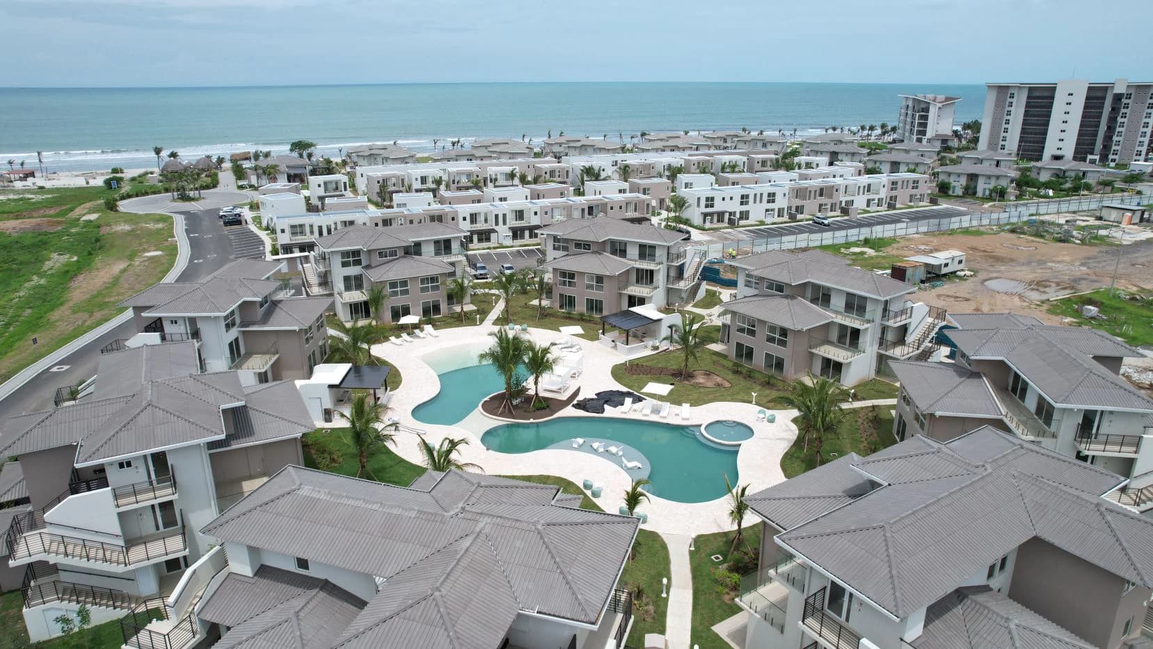 BRISAS DEL MAR - EXCLUSIVE PROJECT IN PLAYA CARACOL - photo 1