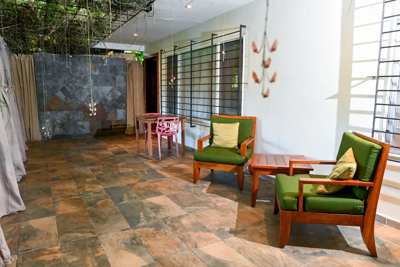 Boutique Hotel / Ecolodge for Sale in Cerro Azul – Investment Opportunity - photo 7